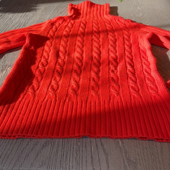 Red Cable knit J Crew Sweater Size XS - Picture 3 of 7